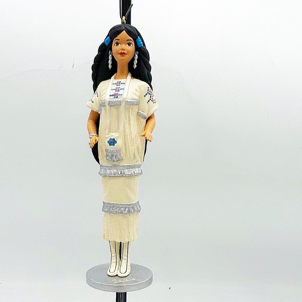 Hallmark Ornament Native American Barbie Dolls of‎ the World 1996